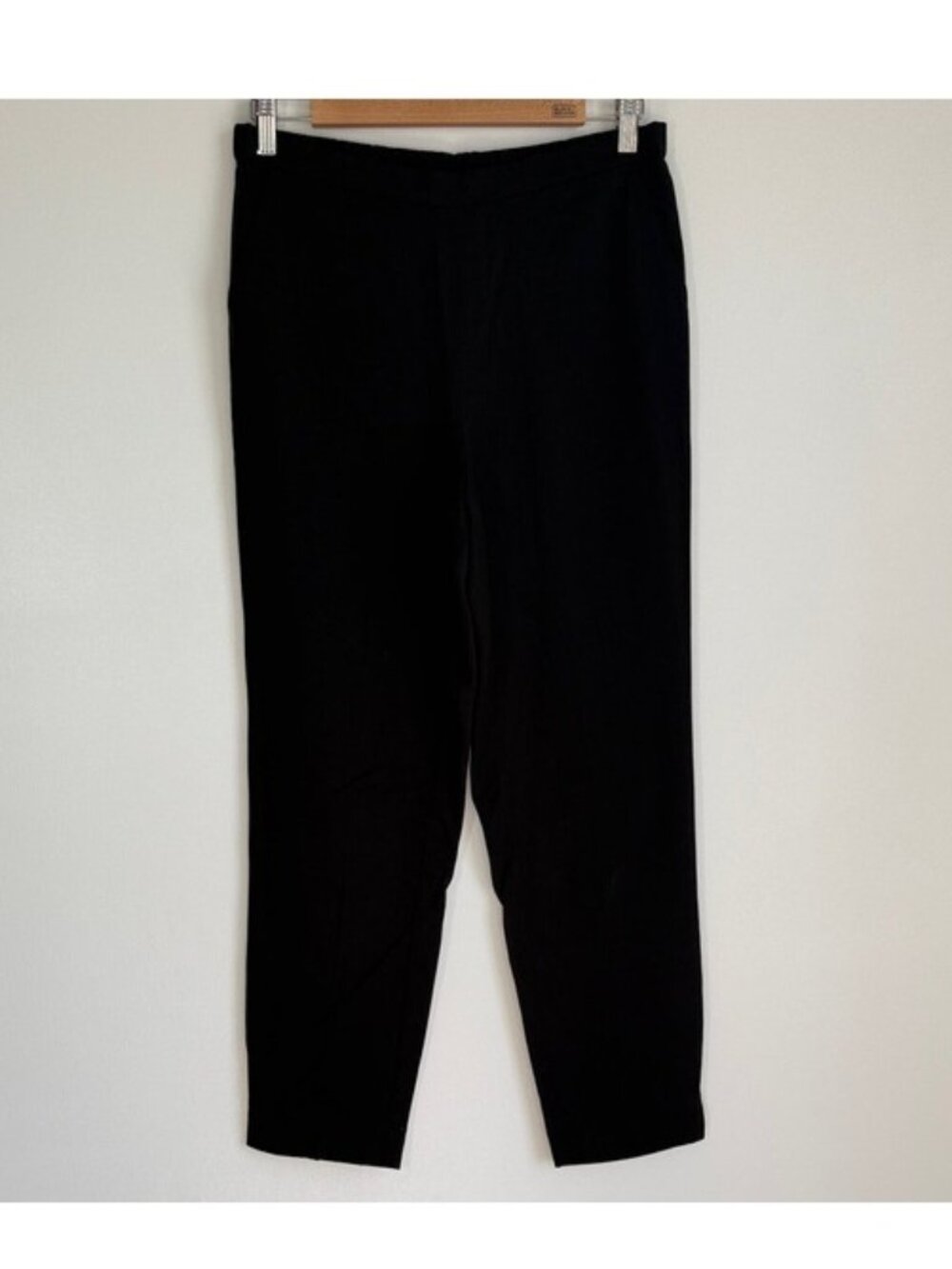Eileen Fisher Tencel Pull-On Ankle Pant in Black – XS